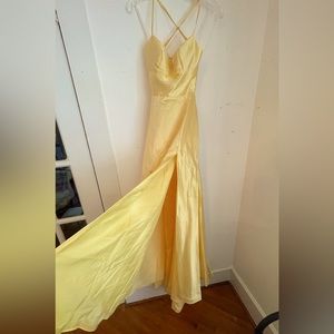 B. DARLIN YELLOW PROM DRESS sz 1/2